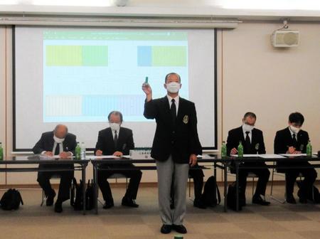 広島県高野連の理事らによる代理抽選で組み合わせが決まった