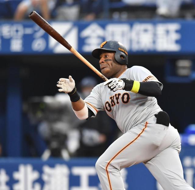 巨人 ウィーラーが連日の好守 左翼守備で背走キャッチ 野球 デイリースポーツ Online 巨人 ウィーラーが連日の好守 左翼守備で背走キャッチ 野球 デイリースポーツ Online