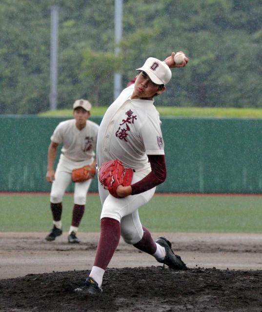 福岡大大濠・山下7回13K 視察9球団の前で150キロ