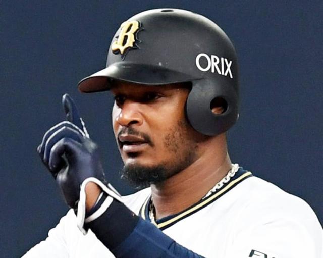 オリックス・ジョーンズがロッテ戦を欠場　右足カカトの違和感