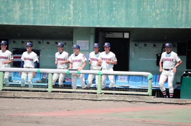 浦和学院 旧ユニホームで挑む特別の夏「気持ちも違う」大勝で４回戦