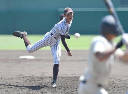 　完投した国士舘・中西