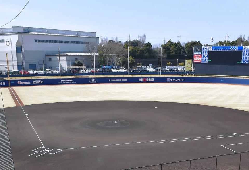 　鎌ケ谷スタジアム