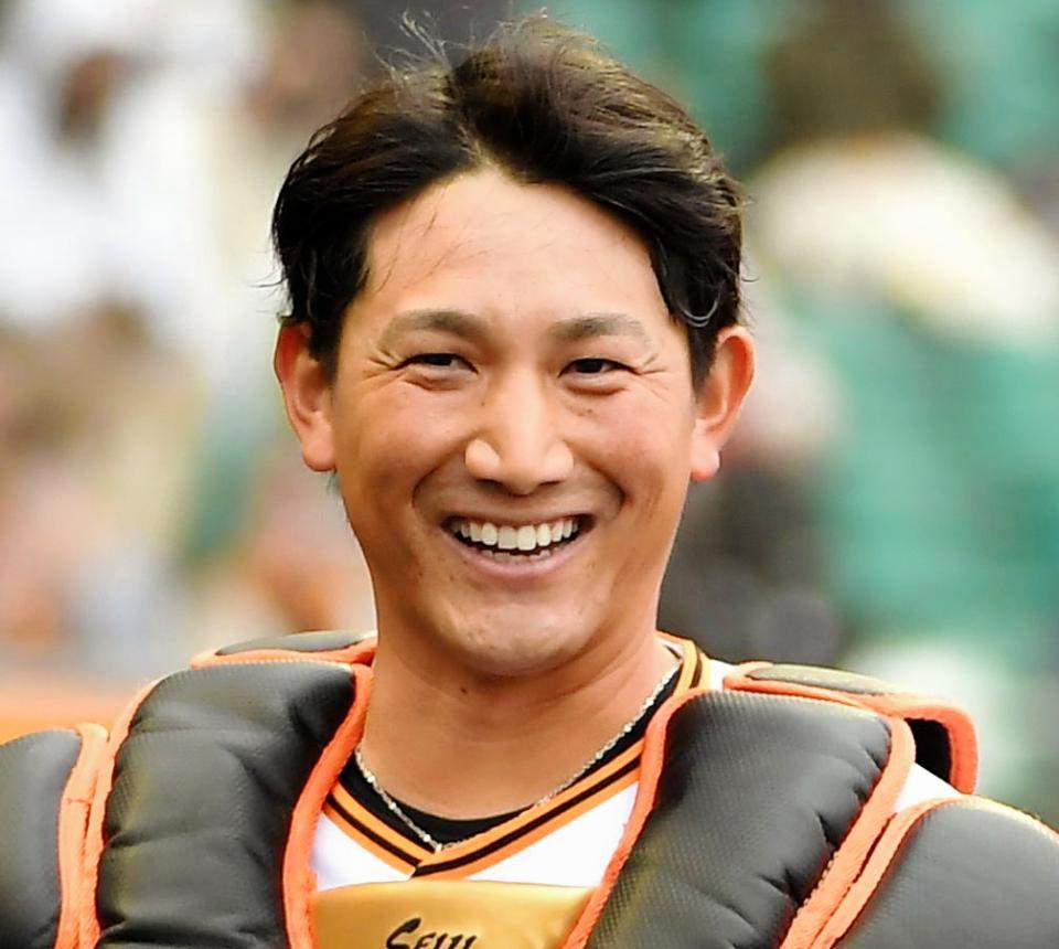 　巨人・小林誠司