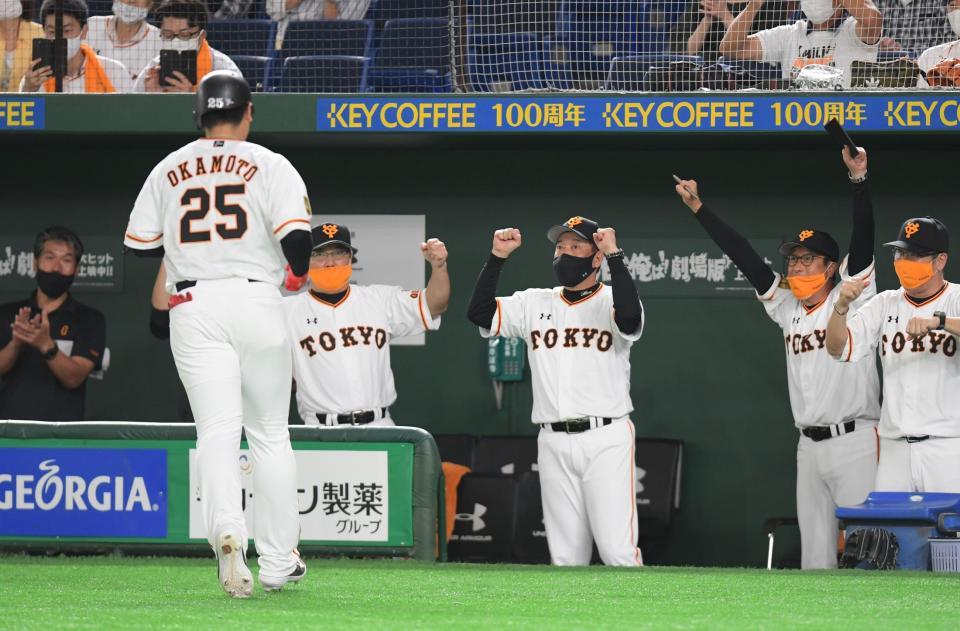 巨人が岡本の一発で勝ち越し ２発４打点の大暴れ 野球 デイリースポーツ Online