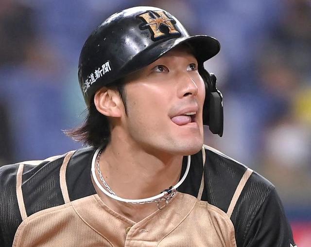 日本ハム・大田が４年連続の２ケタ本塁打「粘っこく粘っこく」左翼席へ