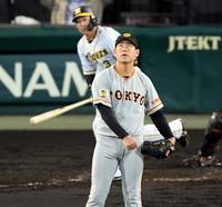 　５回、桜井は大山に勝ち越し２ランを許す（撮影・山口登）