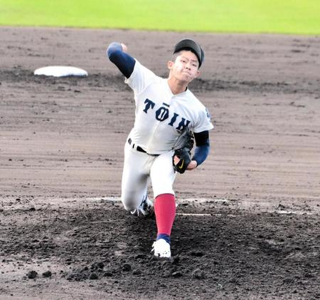 ３番手で登板したプロ注目の関戸（撮影・永井優花）