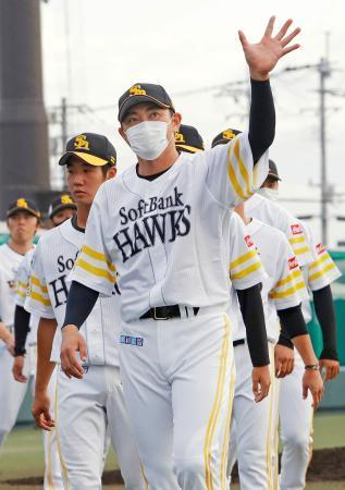 内川内野手、ソフトＢ退団を明言他球団での現役続行を希望