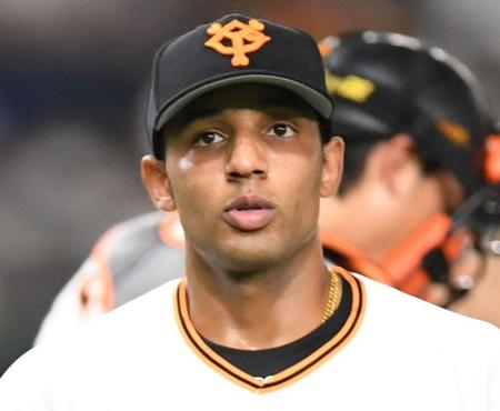 　巨人・エンジェル・サンチェス