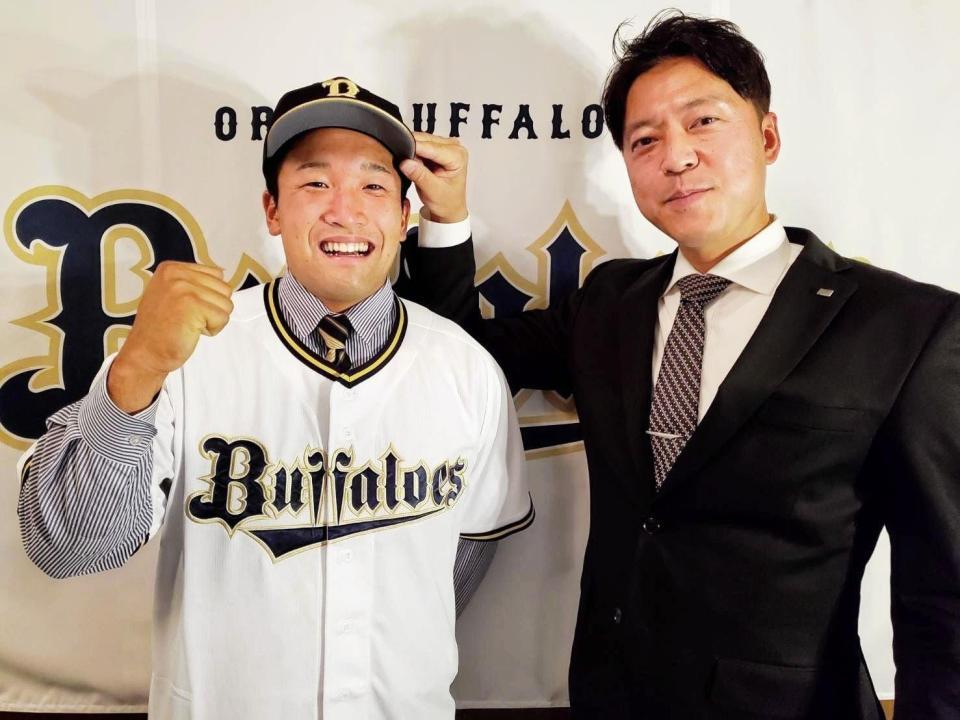 オリックス ドラ５の中川拓真が仮契約 背番号６２に 光栄 吉田正の指南も希望 ｎｐｂ 野球 デイリースポーツ Online