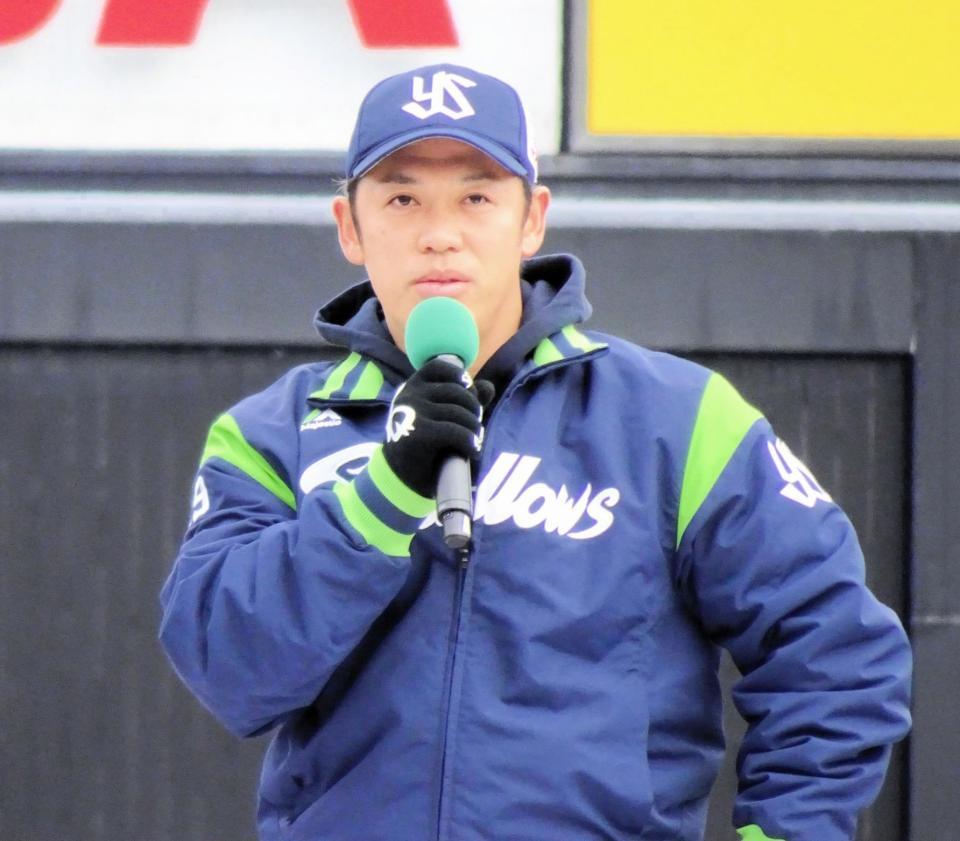 ファン感謝デーで名場面ランキングに登場したヤクルト・小川