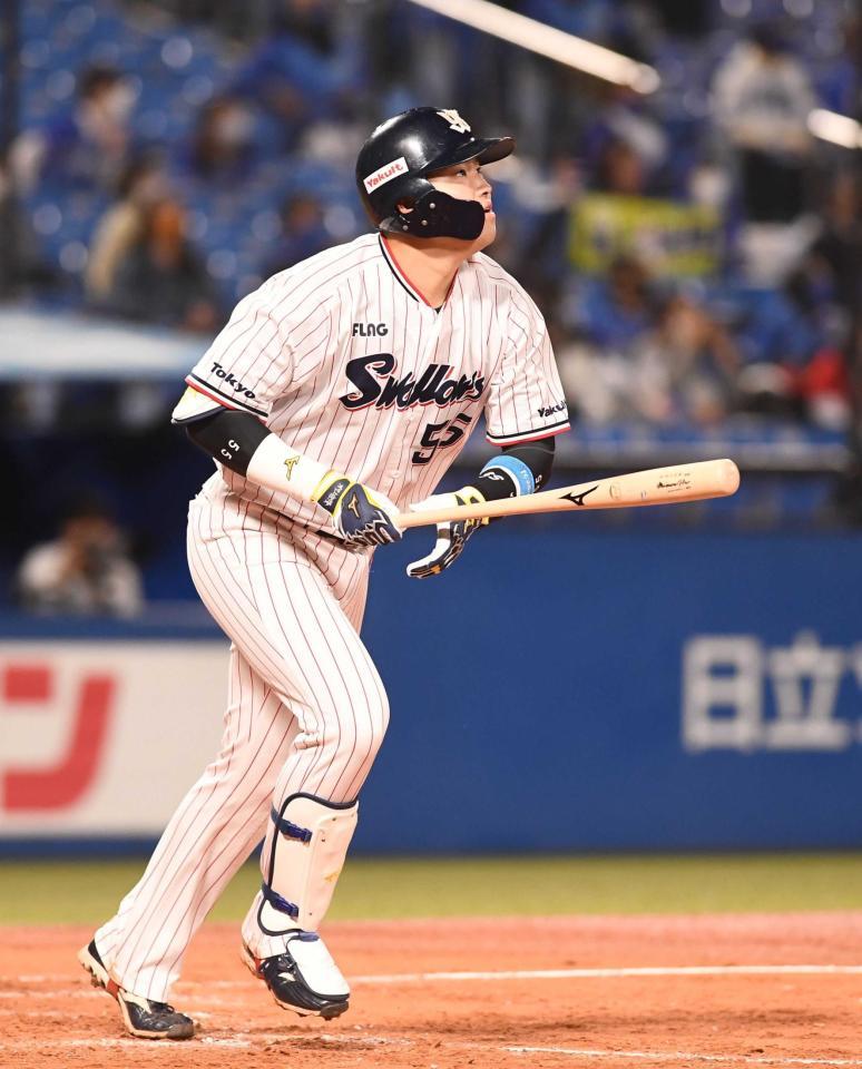 　来季の飛躍を誓ったヤクルト・村上