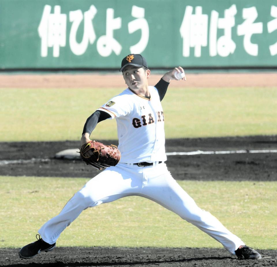 昨秋のフェニックス・リーグ　阪神戦で先発する巨人・横川凱＝宮崎・サンマリンスタジアム