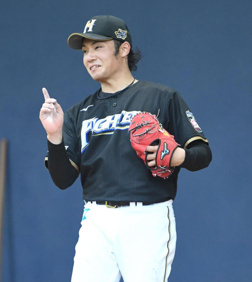 日本ハムのドラ１ 伊藤が初ブルペン 栗山監督は 評価通り 本当に楽しみ 野球 デイリースポーツ Online