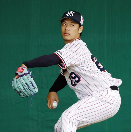 ヤクルトの小川が開幕投手に意欲リリースポイント意識し４０球