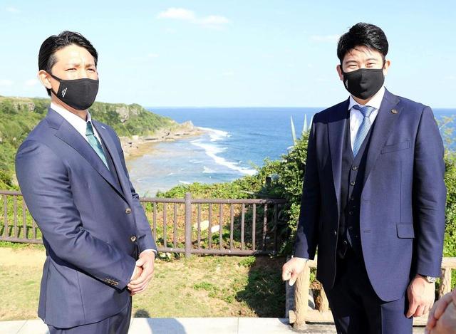 巨人・菅野と小林が沖縄県の平和祈念公園を訪問。菅野「身が引き締まる思い」