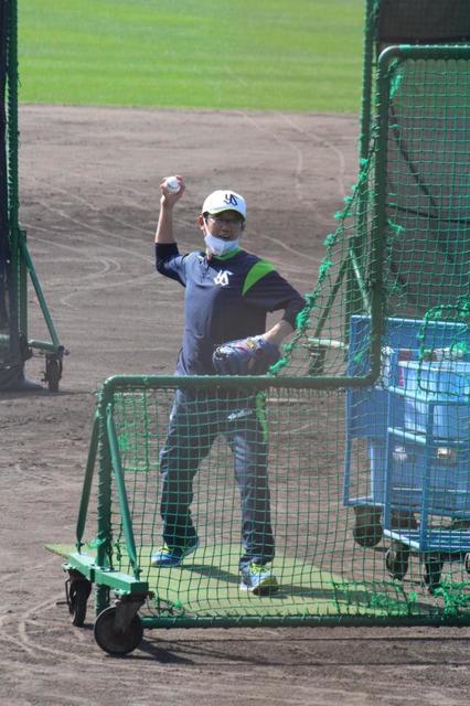 ヤクルト 古田臨時コーチ 変化球予習も通用せず 簡単に青木に打ち返された 野球 デイリースポーツ Online