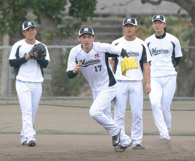 ロッテ・佐々木朗　春季キャンプ２軍残留、デビューは３月中旬以降も【ＮＰＢ】