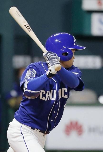 中日・根尾　初外野でタイムリー！２打数１安打２打点　天敵・川原から左前に