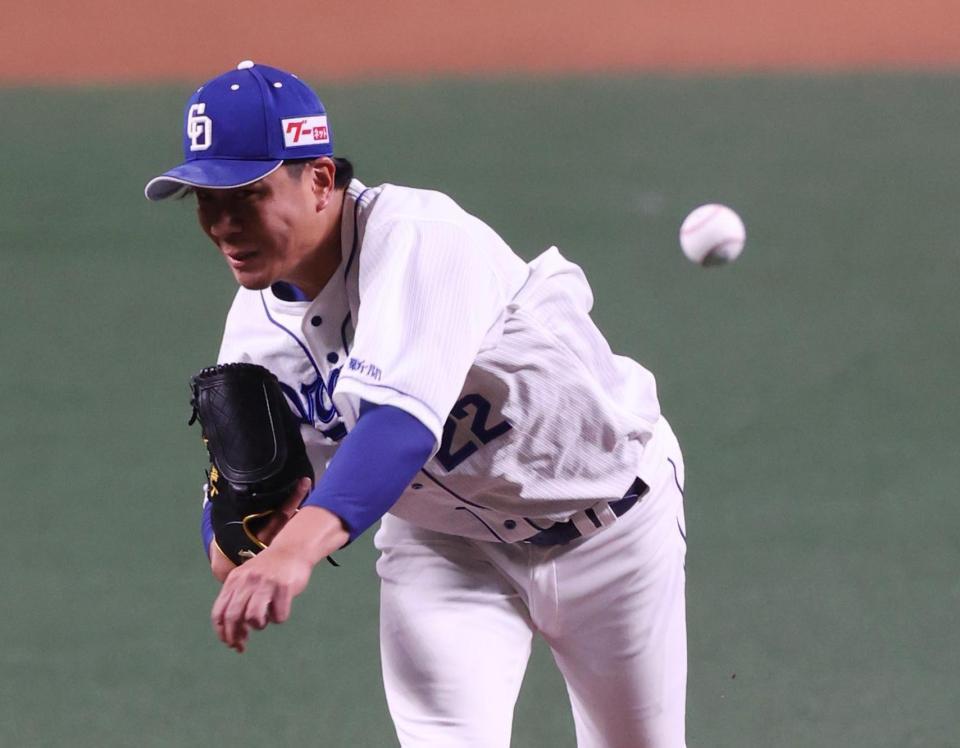 　先発し、３イニング無失点の大野雄