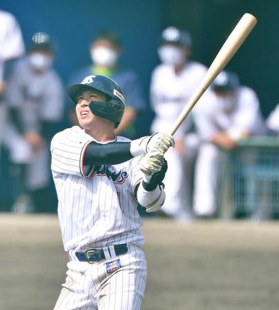 　９日実戦復帰することになったヤクルト・山田