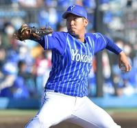 　６回に登板し力投する池谷（撮影・西岡正）