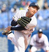 　６回に登板し力投する宮台（撮影・西岡正）