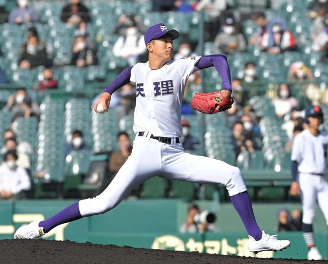 注目右腕、天理・達孝太投手が登場　５２年ぶり春出場の宮崎商と対決