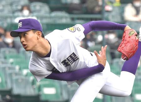 　力投する天理・達（撮影・北村雅宏）