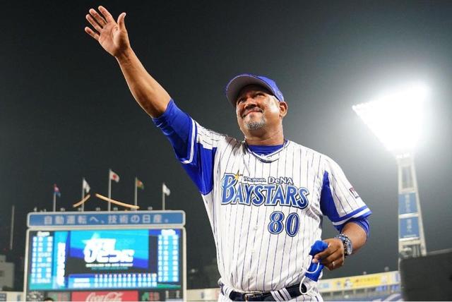 DeNA10周年試合に中畑、ラミレス両氏が来場/野球/デイリー