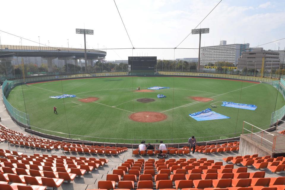 　南港中央公園野球場