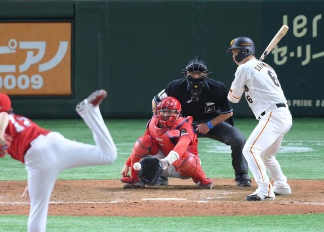 スタメン外れた巨人 坂本 八回に代打で出場 ストレートの四球 野球 デイリースポーツ Online スタメン外れた巨人 坂本 八回に代打で出場 ストレートの四球 野球 デイリースポーツ Online