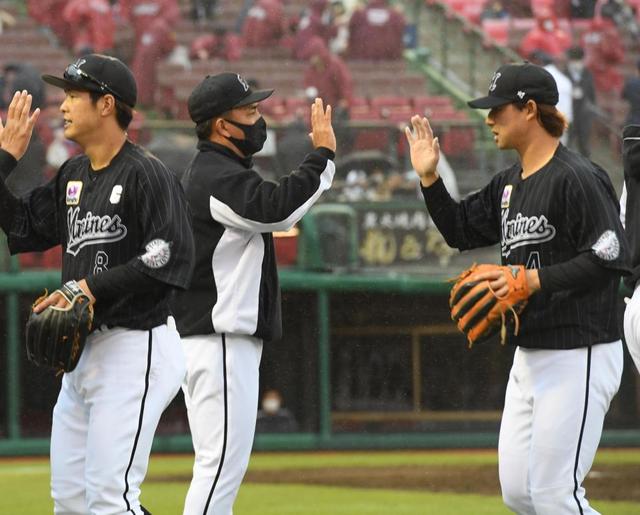 ロッテ・井口監督の選手起用が的中「戦略通りでしたね」左の早川に左の藤岡