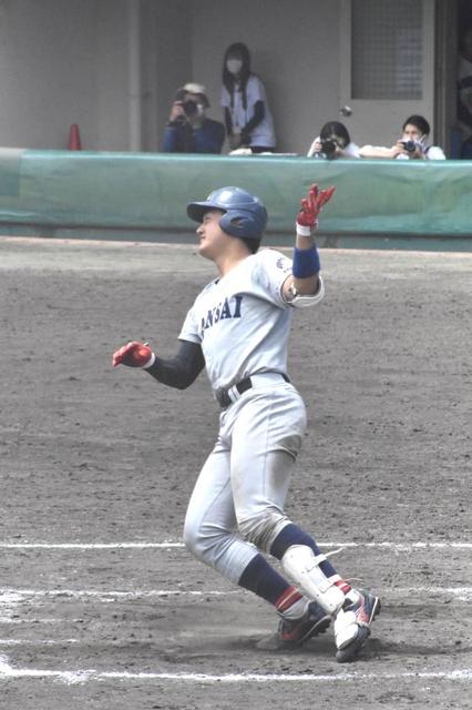 ドラフト注目の関大・久保田が３試合連続本塁打　阪神佐藤輝も記録