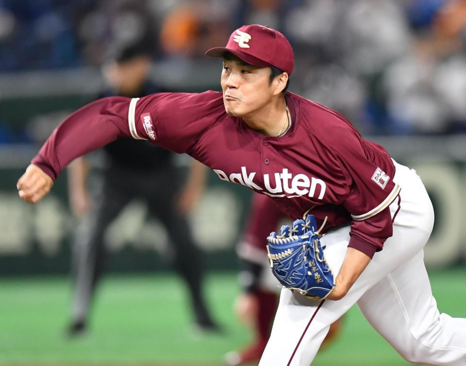 巨人打線を相手に力投する則本昂（撮影・西岡正）