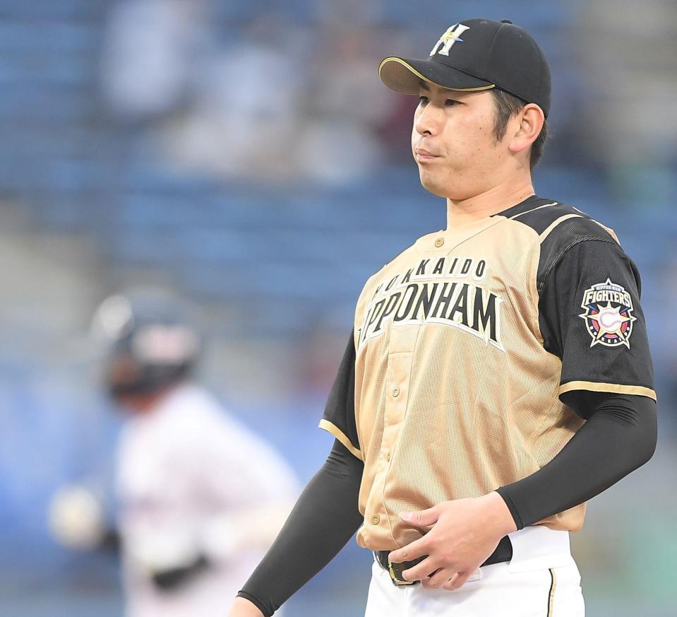 １回、山田に３ランを浴びた加藤（撮影・伊藤笙子）