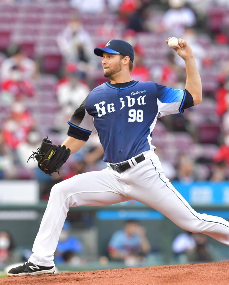 先発し力投する西武・ダーモディ＝マツダスタジアム（撮影・立川洋一郎）
