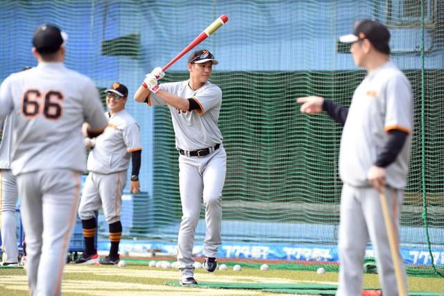 巨人 坂本が５番 遊撃でスタメン復帰 ３番亀井 ４番岡本和と中軸 野球 デイリースポーツ Online