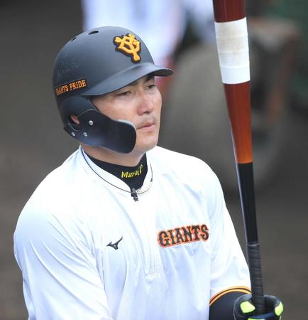 　二軍調整ですっかり日焼けした丸