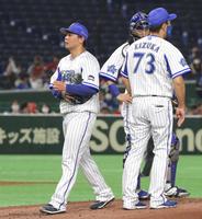 　３回途中で降板する浜口