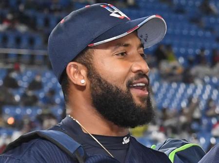 ヤクルトのサンタナ