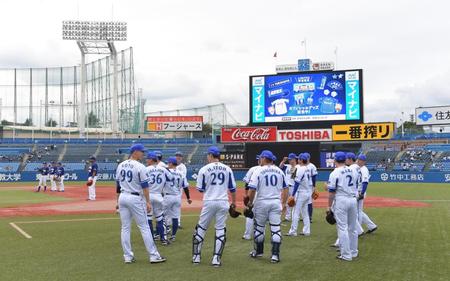 　神宮で行われるＤｅＮＡ主催試合（撮影・金田祐二）