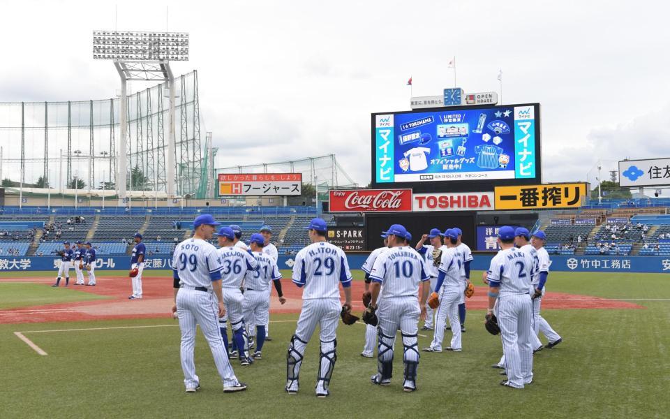 　神宮で行われるＤｅＮＡ主催試合（撮影・金田祐二）