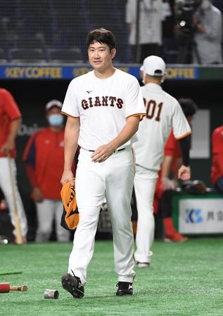 　１日の広島戦に先発する巨人・菅野（撮影・佐藤厚）