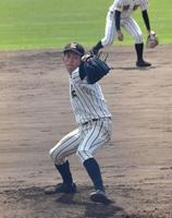 　力投するノースアジア大明桜・風間