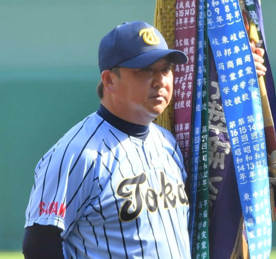 今春のセンバツを制し、今夏限りで勇退が決まっている東海大相模・門馬敬治監督