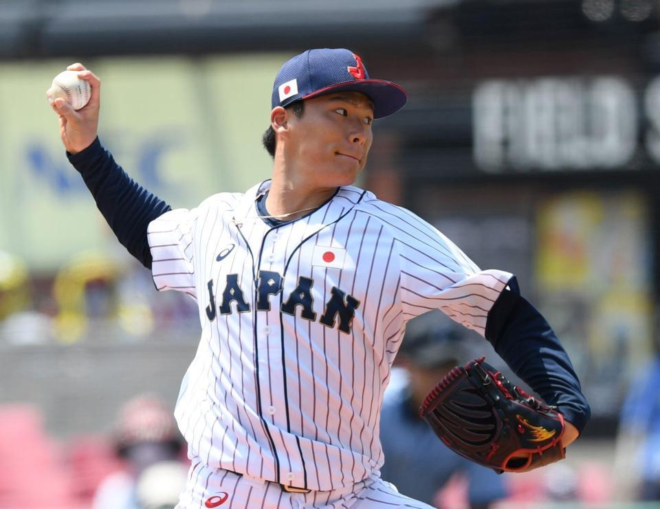 　先発し、投げ込む山本（撮影・田中太一）