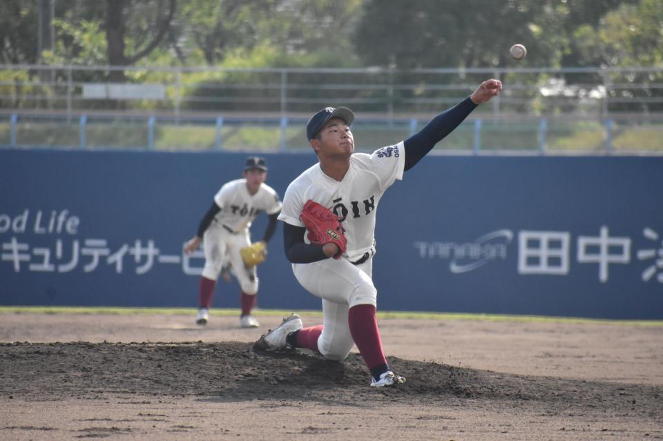 　八回から登板した大阪桐蔭・松浦