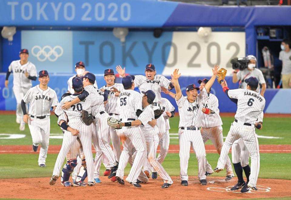 侍ジャパン坂本 金メダル獲得は 夢だった 日本の投手力と守備力でこういう結果に 野球 デイリースポーツ Online